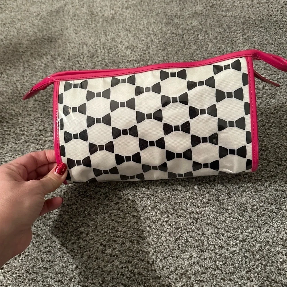 KATE SPADE Colin Makeup Bag Plastic Coating Hot Pink Black Bows White Zip